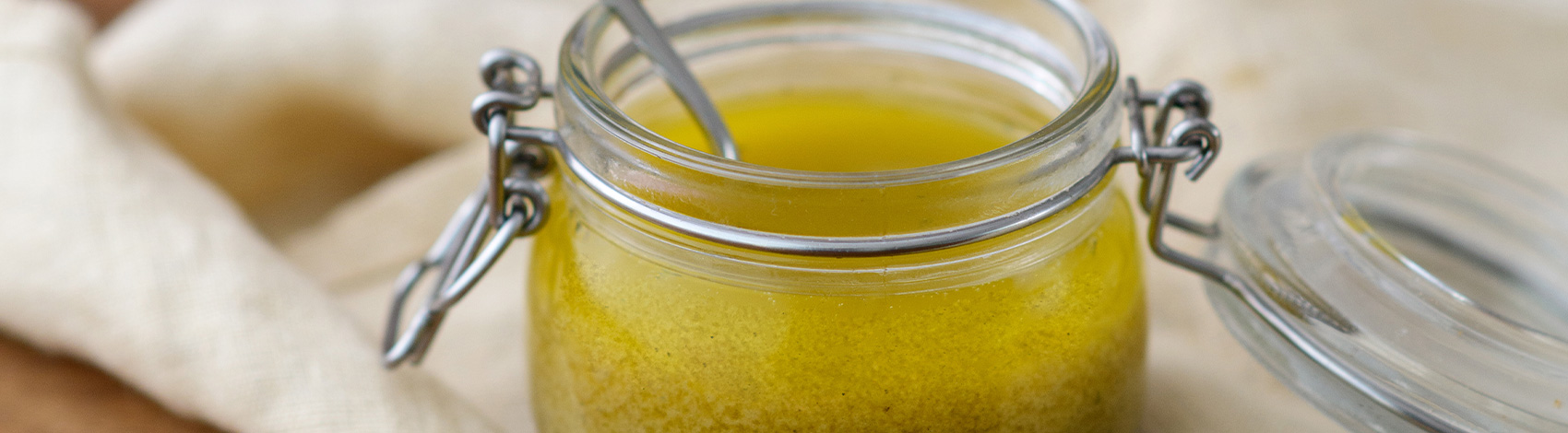 Aderezo de vinagre de vino tinto y mostaza